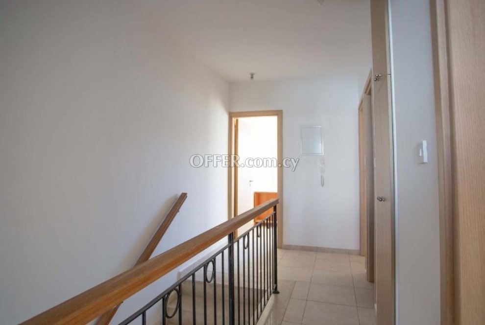 New For Sale €190,000 Maisonette 4 bedrooms, Semi-detached Lakatameia, Lakatamia Nicosia - 6