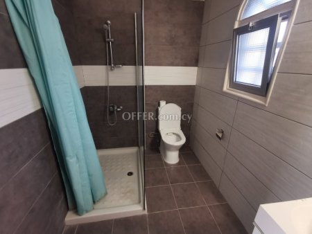 Spacious 4 Bedrooms Villa in Coral Bay - 11