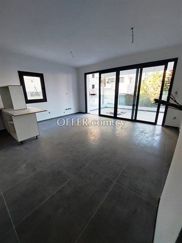 2 Bedroom Luxury Apartment  In Agioi Omologites, Nicosia - 2