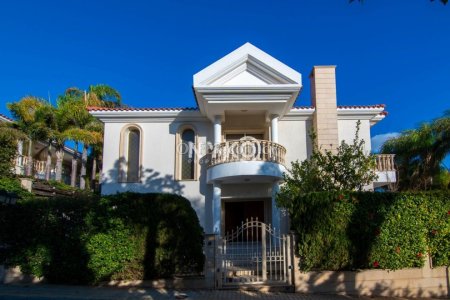 5 bedroom detached villa - 26