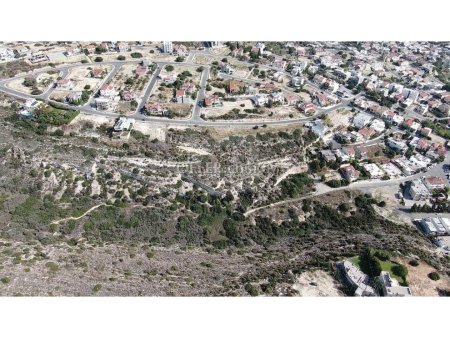 Large residential field of 10.271 sq.mt. in Agia Fyla area Limassol - 3