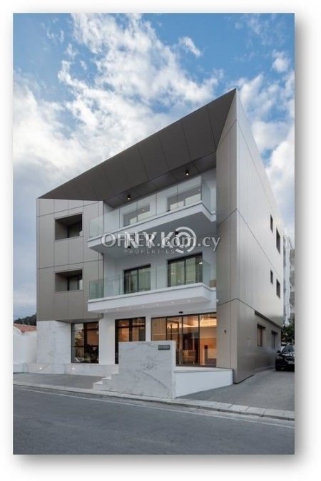 OFFICE BUILDING - 12
