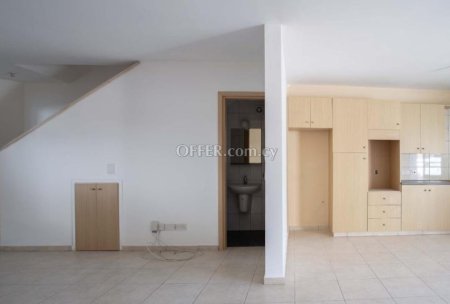 New For Sale €190,000 Maisonette 4 bedrooms, Semi-detached Lakatameia, Lakatamia Nicosia - 9