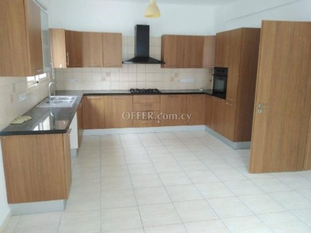 New For Sale €230,000 House 4 bedrooms, Aradippou Larnaca - 3