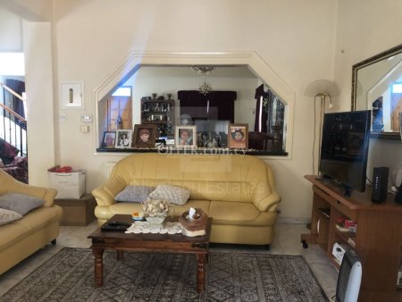 Four Bedroom house with a swimming pool For Sale in Archangelos APOEL area. - 8