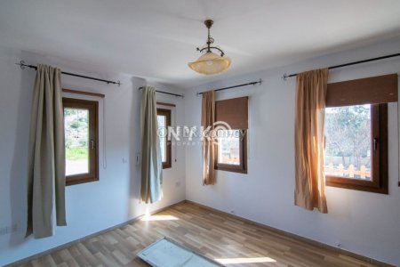 4 bedroom detached bungalow unfurnished - 18