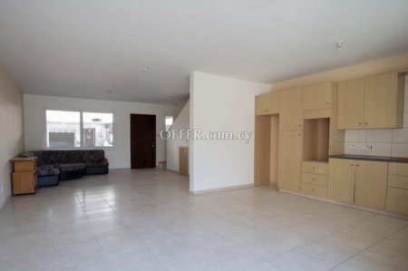 New For Sale €190,000 Maisonette 4 bedrooms, Semi-detached Lakatameia, Lakatamia Nicosia - 7