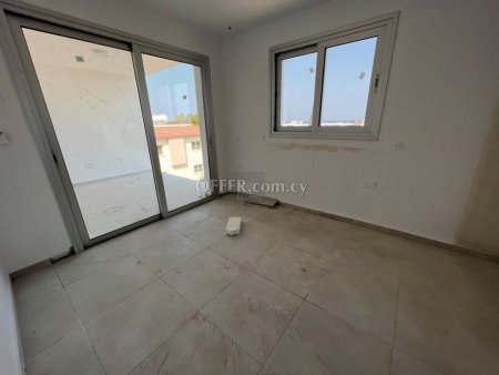 Luxury Apartment with Unobstructed Sea Views - 13