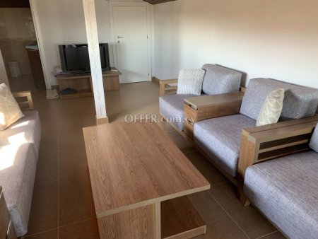 4-bedroom Detached Villa 250 sqm in Episkopi - 8