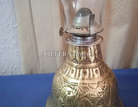 Παλαιά μπρούτζινη λάμπα πετρελαίου συντηρημένη.. - 2