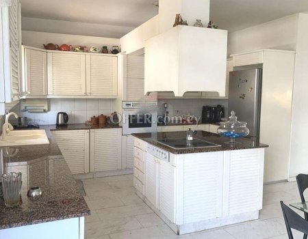 For Sale, Three-Bedroom Detached House in Aglantzia - 6