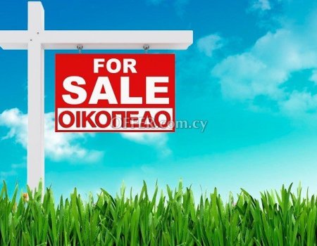 ΠΩΛΕΙΤΑΙ ΥΠΟ ΔΙΑΧΩΡΙΣΜΟ ΟΙΚΟΠΕΔΟ 698 Τ.Μ. ΣΤΗΝ ΕΠΙΣΚΟΠΗ – ΛΕΜΕΣΟΣ – ID 00264286