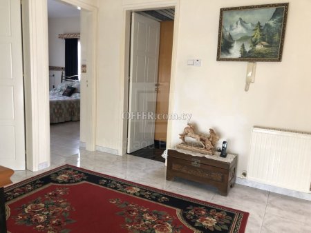 Four Bedroom house with a swimming pool For Sale in Archangelos APOEL area. - 5
