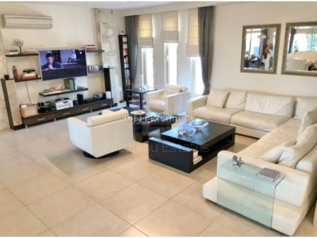 Five Bedroom Villa with a Swimming pool for Sale in Geri - 3