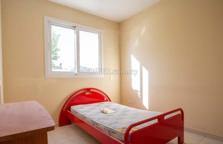 New For Sale €190,000 Maisonette 4 bedrooms, Semi-detached Lakatameia, Lakatamia Nicosia - 3
