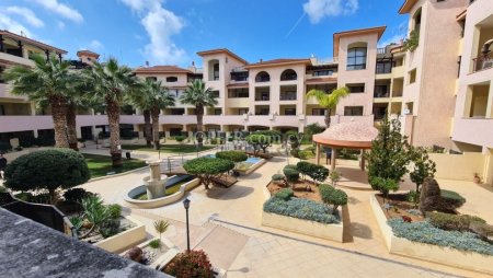 Two bedroom townhouse next to Kings Avenue Mall in Paphos