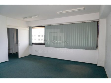 Office for sale in Agioi Omologites suitable for investment - 10