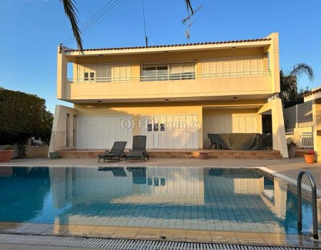 For Sale, Six-Bedroom plus Maid’s Room Luxury Detached House in Lakatamia