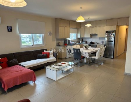 For Sale, Three-Bedroom Penthouse in Dasoupolis