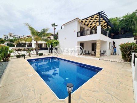 3 bedroom detached house furnished