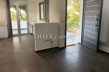 Luxury 2 Bedroom Ground Floor Apartment  In Engomi