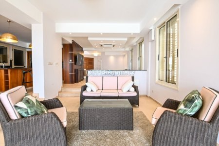 5 Bed Detached Villa for Sale in Pervolia, Larnaca - 5