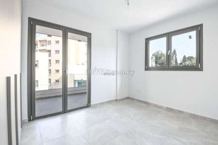 2 Bed Apartment for Sale in Chrysopolitissa, Larnaca - 5