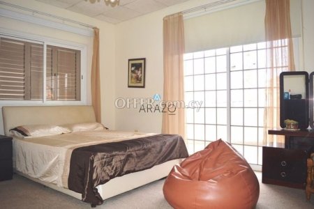 7 Bed House for Sale in Faneromeni, Larnaca - 3