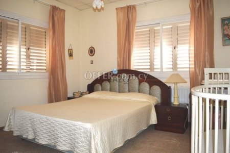 7 Bed House for Sale in Faneromeni, Larnaca - 4