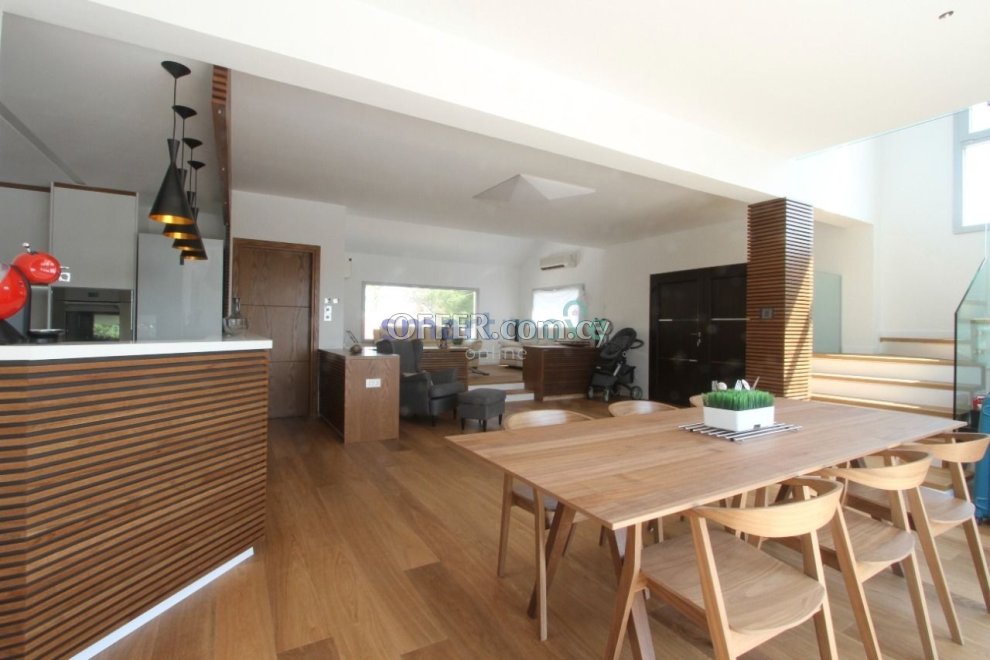 3 Bedroom Duplex For Rent in Kolossi Limassol - 1