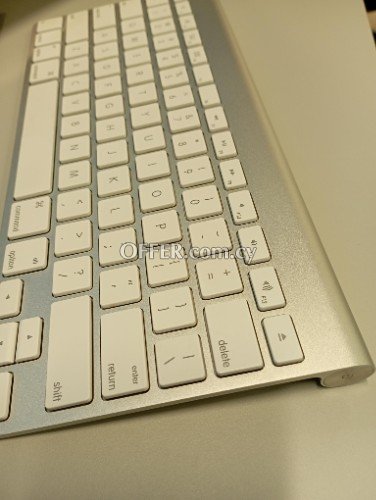 Apple Magic Keyboard - 2