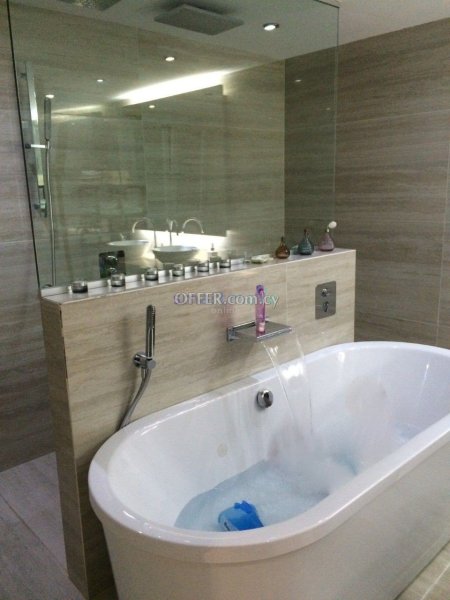 3 Bedroom Duplex For Rent in Kolossi Limassol - 2