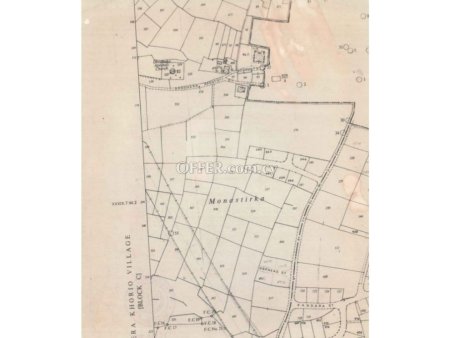 Residential plot in Pera Chorio village Nicosia - 1