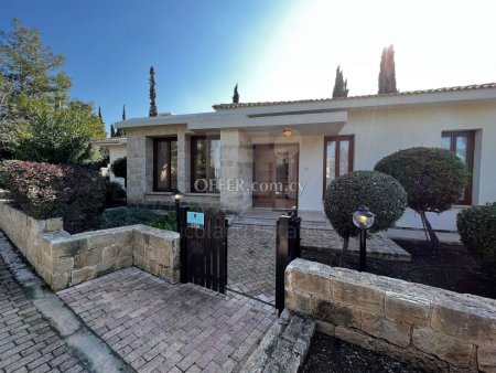 Three bedroom Villa in a green area of Kouklia Village Paphos