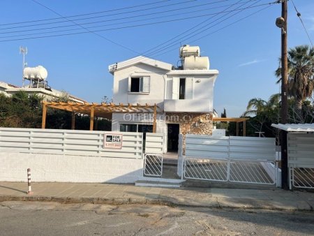 Detached Villa next to the Beach - 21