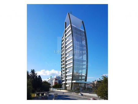 Modern office space for rent on the 14th floor in Nicosia center - 10