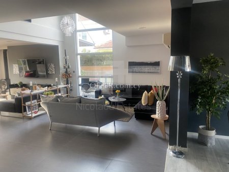 Modern 4 bedroom house in city center Katholiki Limassol - 9