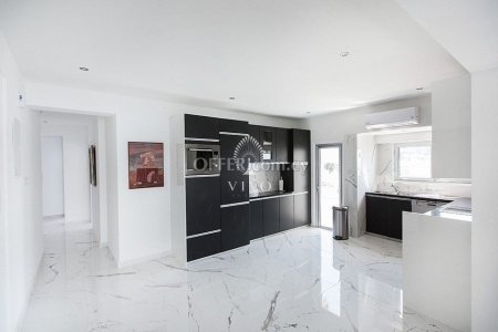 SEA VIEW THREE BEDROOM APARTMENT FOR RENT IN NEAPOLIS - 7