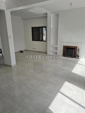 Renovated 3 Bedroom Upper House  In Makedonitissa, Nicosia - 6