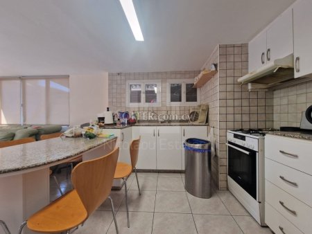 Four bedroom detached house in Mesa Geitonia area Limassol - 6