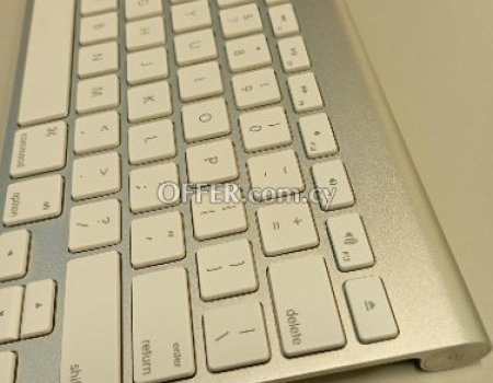 Apple Magic Keyboard - 2
