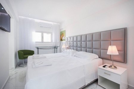 SEA VIEW 2 BEDROOM APARTMENT FOR RENT IN NEAPOLIS - 4