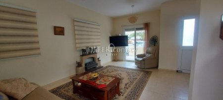 SEMI DETACHED 2 BEDROOM VILLA IN ERIMI, LIMASSOL - 7