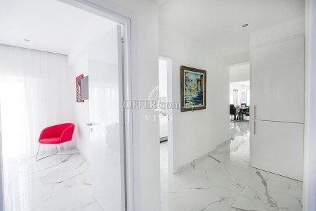 SEA VIEW THREE BEDROOM APARTMENT FOR RENT IN NEAPOLIS - 3