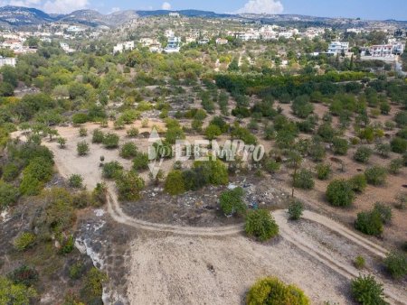 Residential Land  For Sale in Mesa Chorio, Paphos - DP2685 - 4