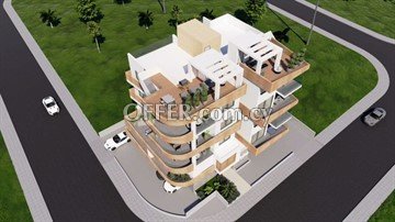 3 Bedroom Penthouse  In Larnaka Marina - With Roof Garden - 7