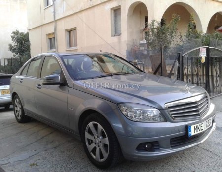 2010 Mercedes C220d 2.2L Diesel Automatic Sedan (photo 0)