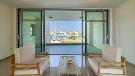 THREE BEDROOM APARTMENT SURROUNDED BY WATER IN LIMASSOL MARINA AREA - 5