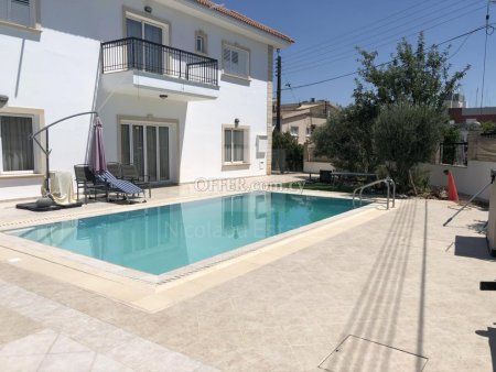 Villa with private swimming pool in Makedonitissa for sale