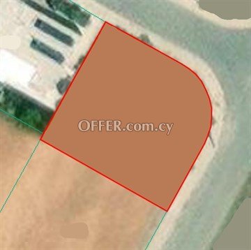 Residential Plot Of 550 Sq.m.  In Pera Oreneis, Nicosia - 1